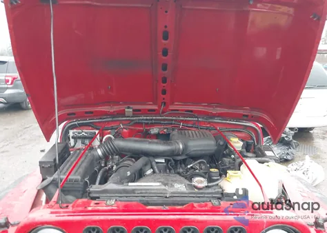 2002 Jeep Wrangler Se z USA, uszkodzony, nr VIN 1J4FA29P02P733348